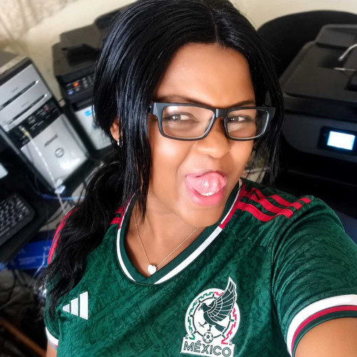 Nonhlanhla s. profile photo