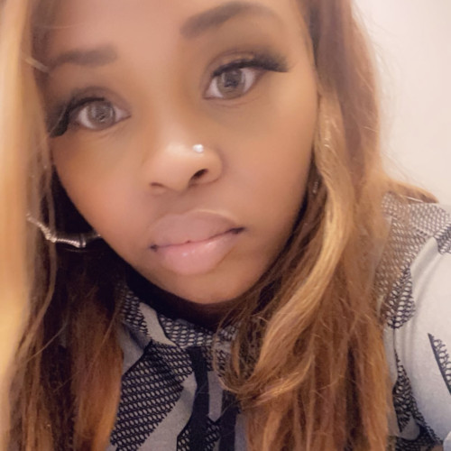 Dominique  B.