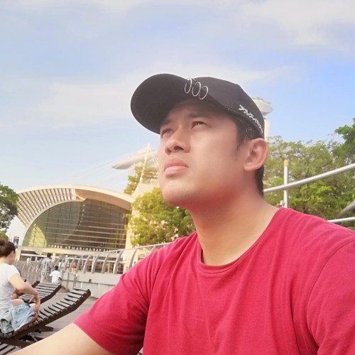 Azmi O.