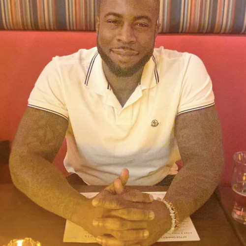 isaiah w. profile photo