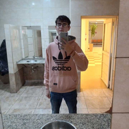 Lucas m. profile photo