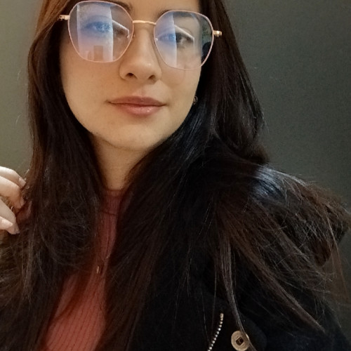 Paola  L. profile photo