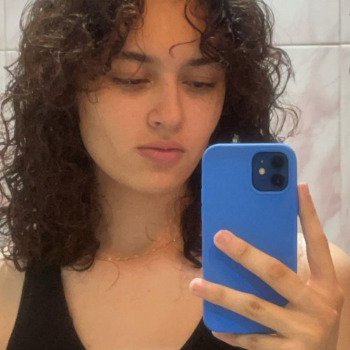 Hiba E.