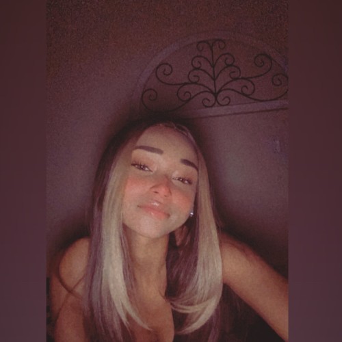 iyana w.