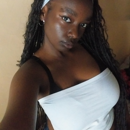 Marriane w. profile photo