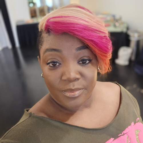 Kym R. profile photo