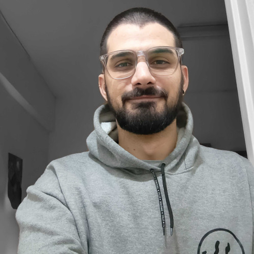 Mauro B.