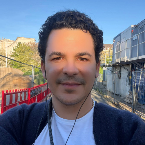 Luis M. profile photo