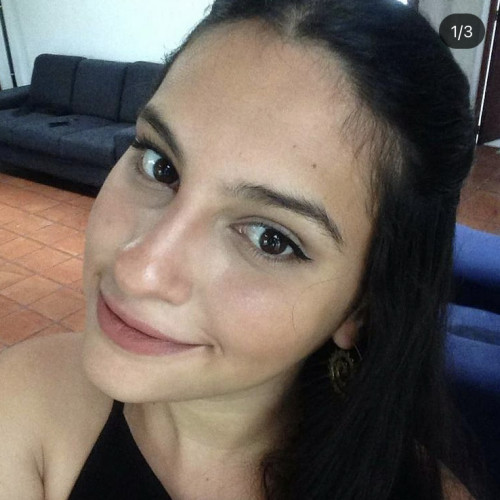 Dania M.