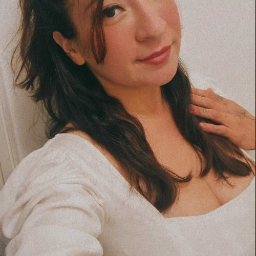 Scarlet s.