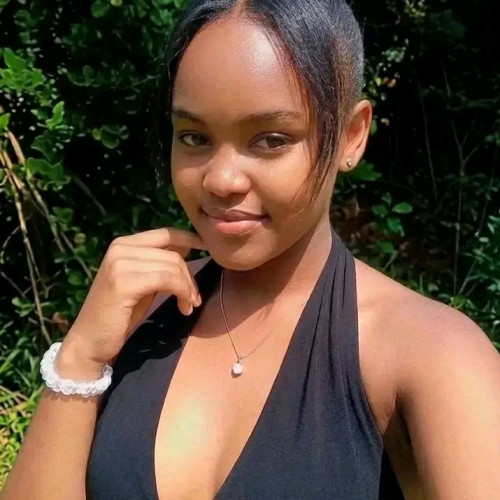 Esther N. profile photo