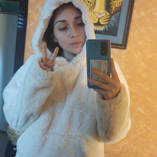 Favi V. profile photo