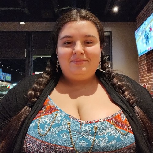 Alexandra  L.