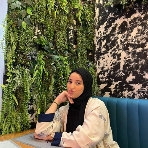 farah c. profile photo