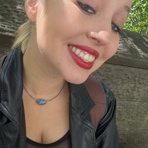Emma L.