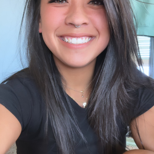 Riley L.