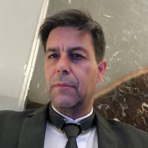 Luciano E. profile photo