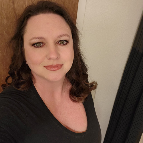 Charity  R. profile photo