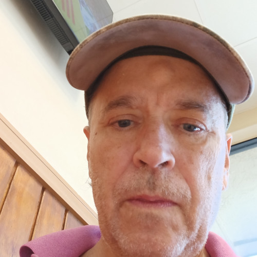 Stephen  L. profile photo