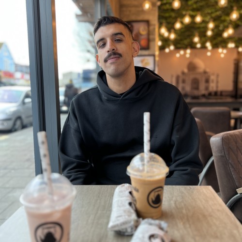Ahmed t.
