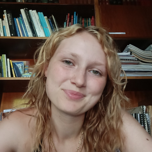 ZoeLeonie G. profile photo