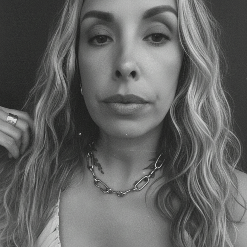 Lorena R. profile photo