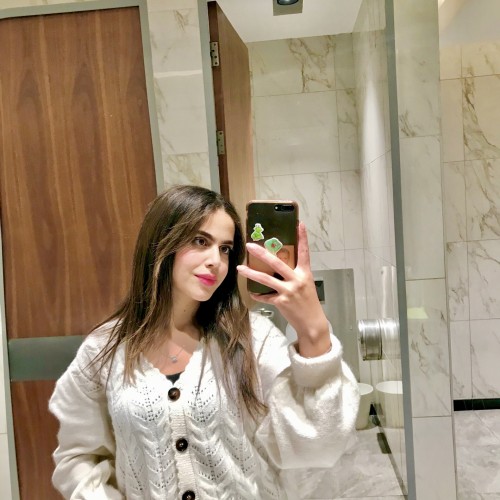 Hasnaa D.