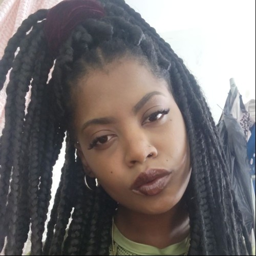Teeshawnna F.