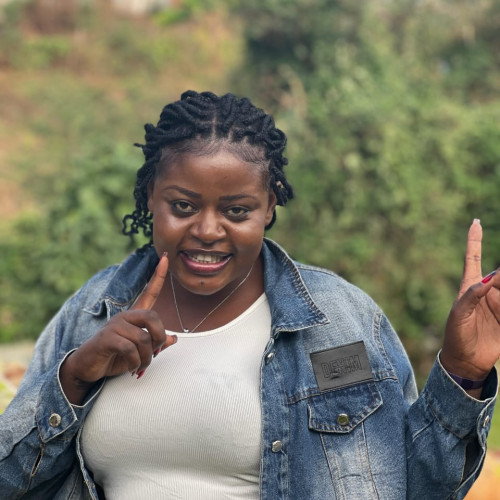 Annie J. profile photo