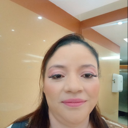 Edna R.