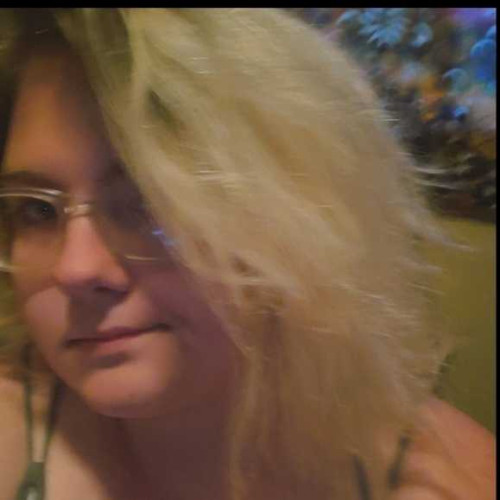 GiGi f. profile photo