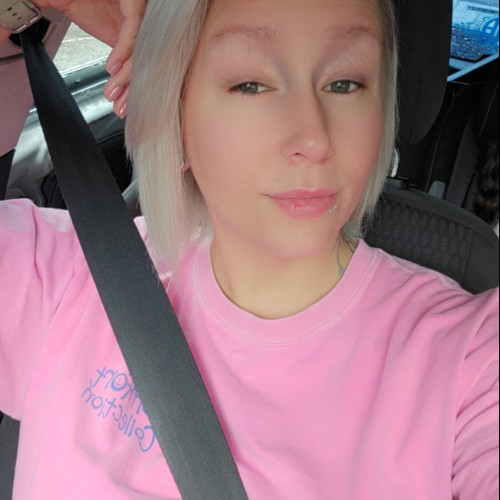 Ashley V. profile photo