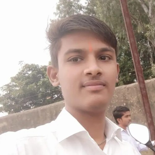 LOVE  M. profile photo
