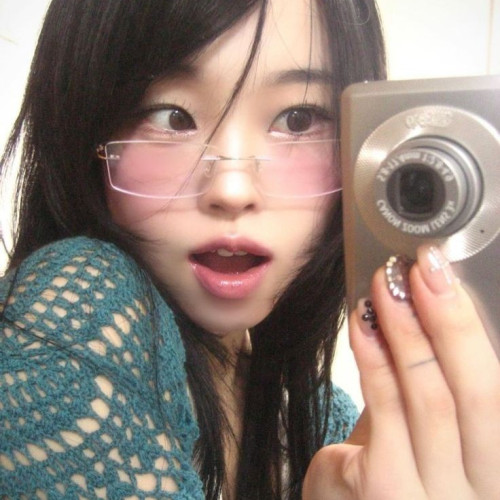 LOUELLA L. profile photo