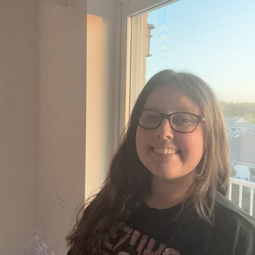 Becky T. profile photo