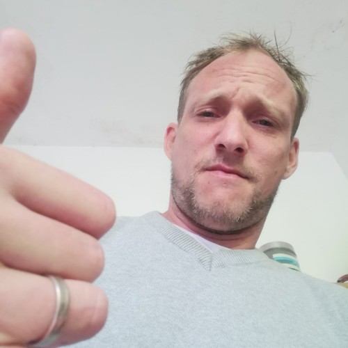 Sam39va R. profile photo