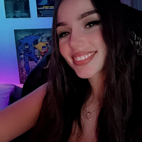 Kat M.