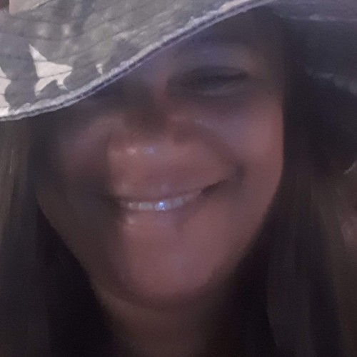 Jaqueline  R.