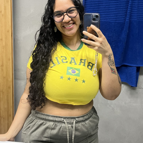 Mayara S.