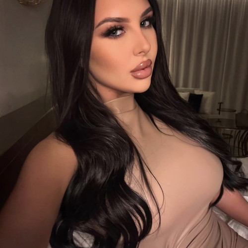 emily b. profile photo