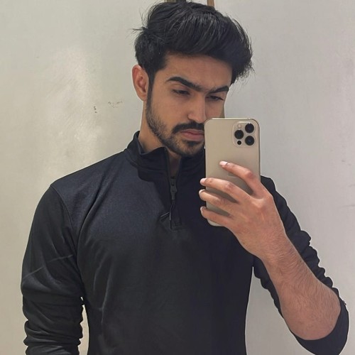 Moiz r.