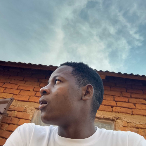 Maziku j. profile photo