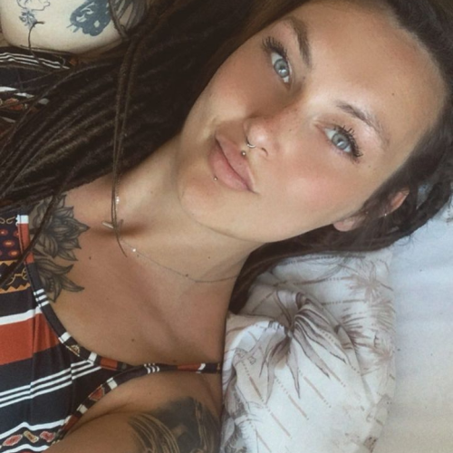 Nana B.