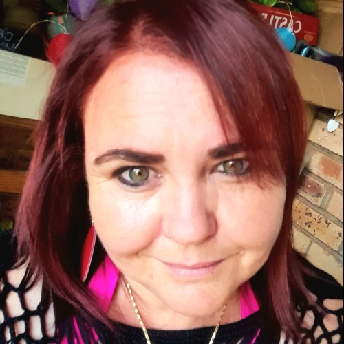 Debbie V. profile photo