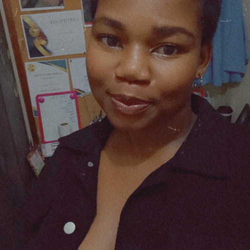 Florah M. profile photo