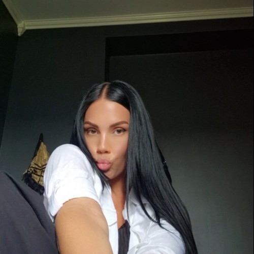 Kiki K.