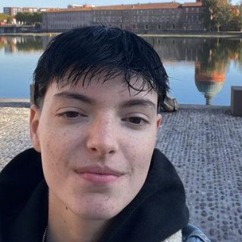 Csar B. profile photo