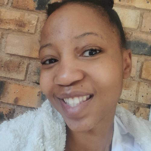 Ayanda G.