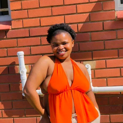 Zukiswa N. profile photo