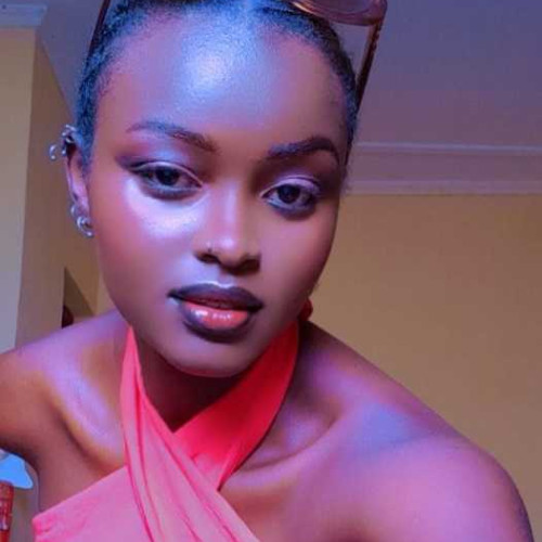 Roselyne M. profile photo